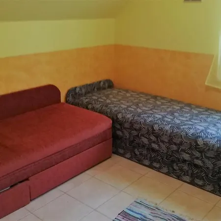 Apartment Balatonkeresztur 5